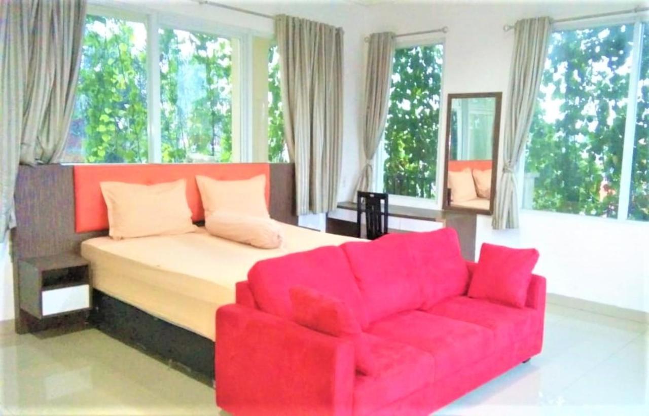 Ragunan Residence Syaridin Giacarta Esterno foto