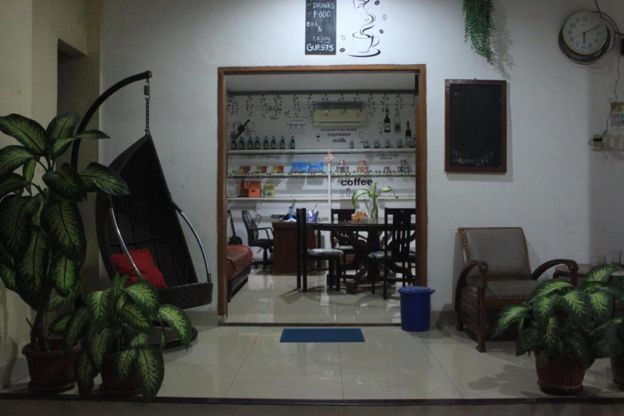 Ragunan Residence Syaridin Giacarta Esterno foto