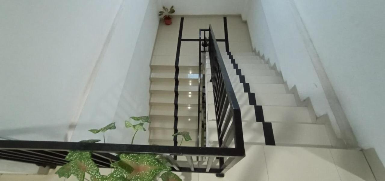 Ragunan Residence Syaridin Giacarta Esterno foto
